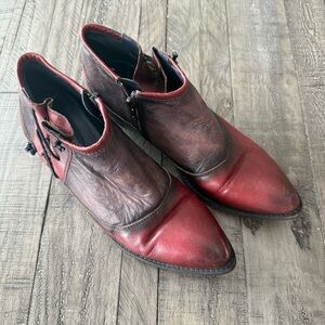 Unity In Diversity Red & Distressed Black/Brown Bootie, size 39.